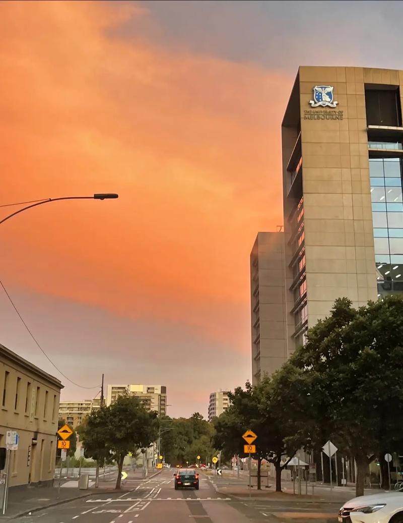 洛约拉马利蒙特大学